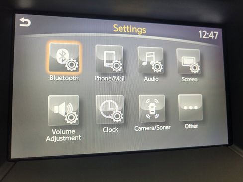 Used 2020 Nissan Pathfinder S AWD/4WD image 25