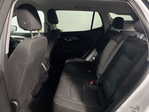 Used 2023 GMC Terrain SLE w/ Driver Convenience Package image 21