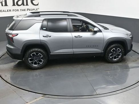 New 2026 Chevrolet Equinox ACTIV w/ Convenience Package III image 17