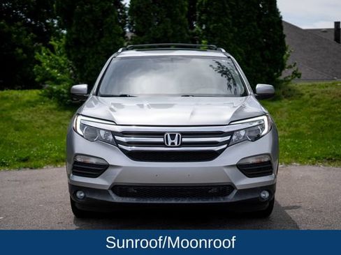 Used 2017 Honda Pilot EX-L image 2