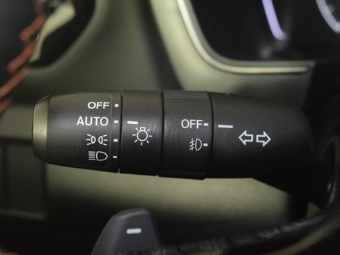 Used 2024 Honda Pilot TrailSport image 13