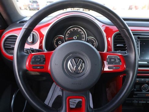 Used 2019 Volkswagen Beetle 2.0T S image 10