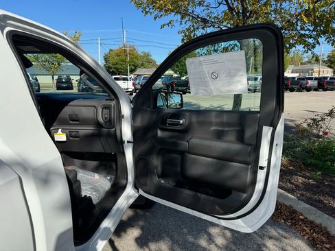 New 2026 Chevrolet Silverado 1500 W/T w/ WT Value Package image 17