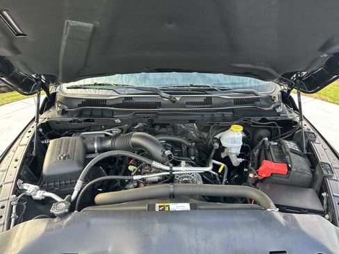 Used 2021 RAM 1500 Tradesman w/ Tradesman SXT Package image 33