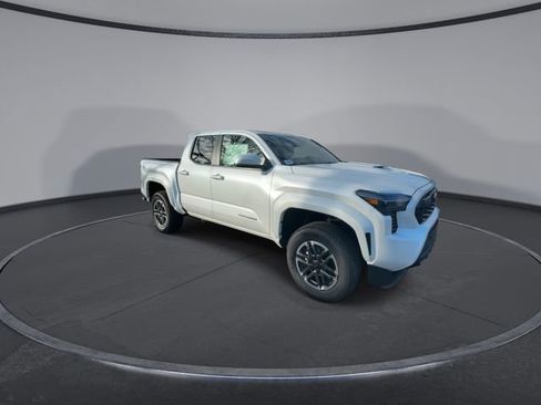 New 2025 Toyota Tacoma TRD Sport image 4