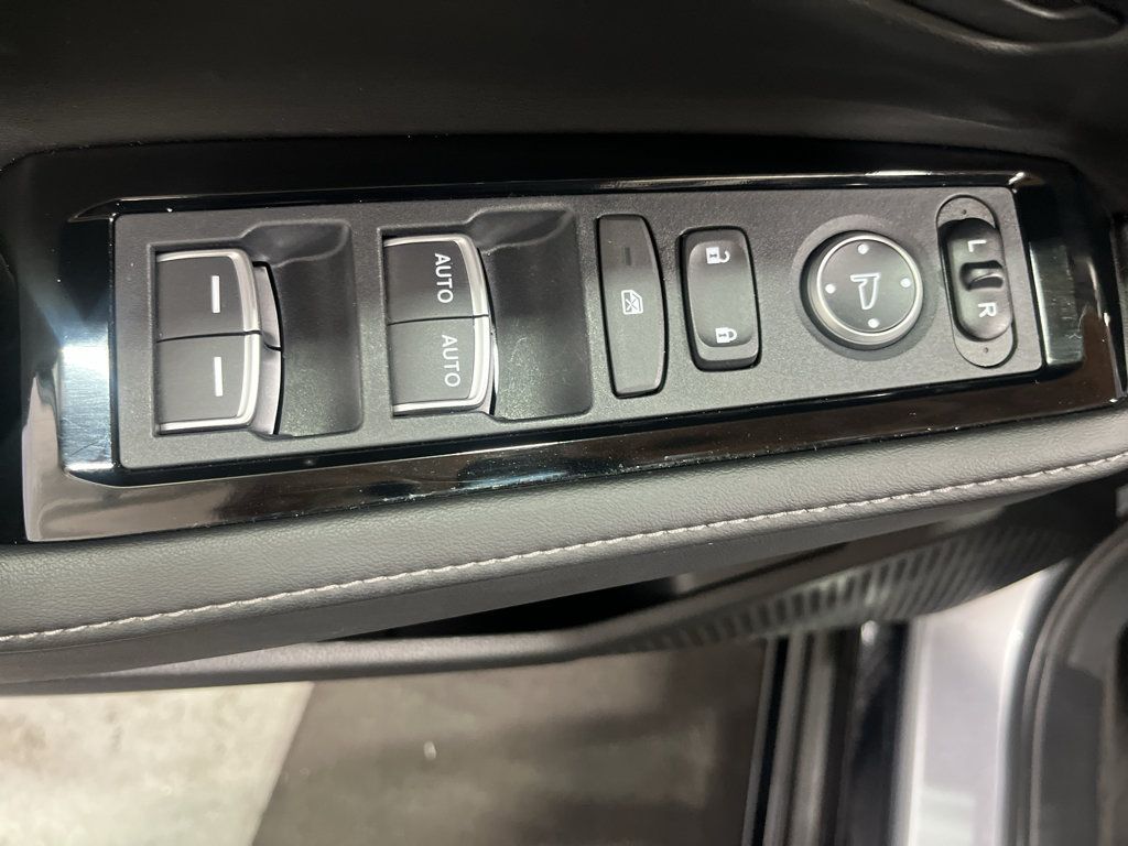 Used 2025 Honda Accord Touring image 29