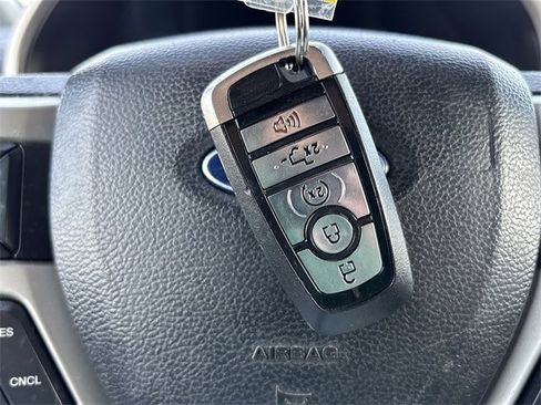 Used 2019 Ford F150 Lariat w/ Equipment Group 502A Luxury image 33