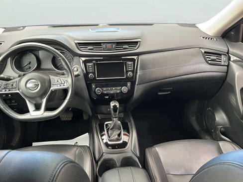 Used 2018 Nissan Rogue SL AWD/4WD image 16