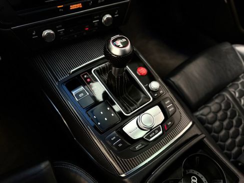 Used 2015 Audi RS 7 Prestige image 42