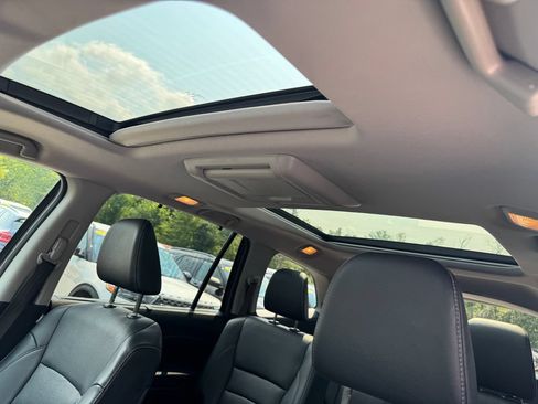 Used 2016 Honda Pilot Elite image 31