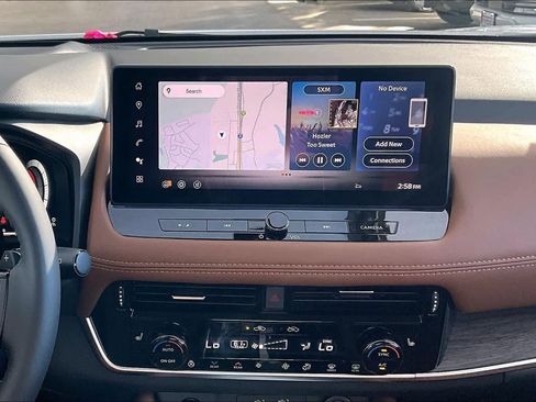 New 2026 Nissan Rogue Platinum image 6