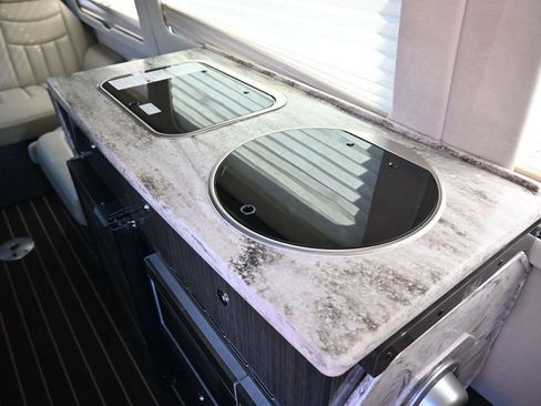 Used 2014 Mercedes-Benz Sprinter 3500 image 40