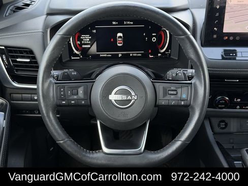 Used 2024 Nissan Rogue SL FWD image 12