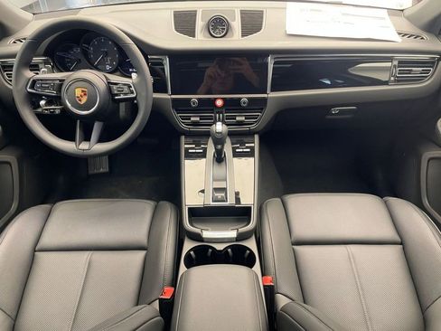 New 2026 Porsche Macan image 11