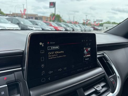 Used 2022 GMC Yukon AT4 AWD/4WD image 29