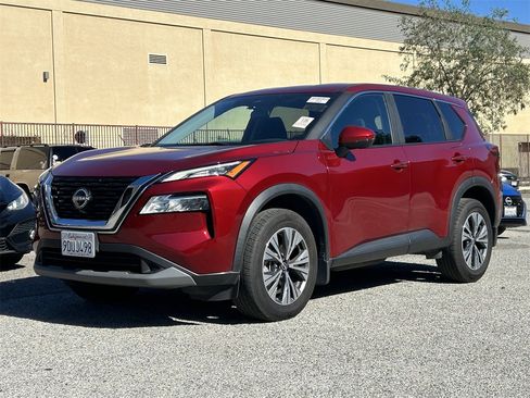 Certified 2023 Nissan Rogue SV image 2