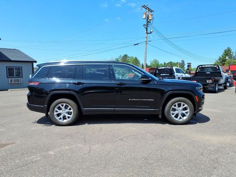 Used 2022 Jeep Grand Cherokee L Limited w/ Trailer Tow Group (B) AWD/4WD image 7