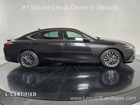 Used 2024 Lexus ES 300h w/ Accessory Package (Z1) FWD image 7