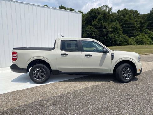 Used 2024 Ford Maverick XLT FWD image 8
