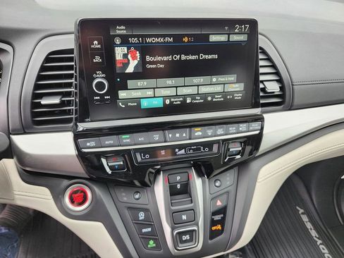 New 2026 Honda Odyssey EX-L image 23