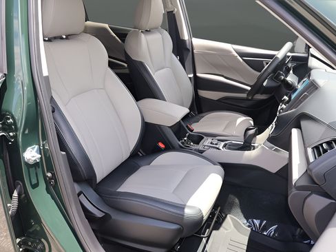Used 2024 Subaru Forester Limited AWD/4WD image 19