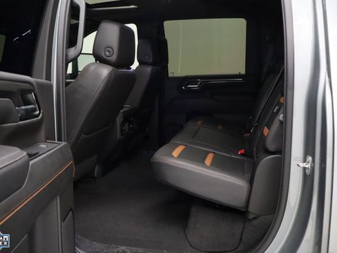 Used 2024 GMC Sierra 2500 AT4 w/ AT4 Premium Plus Package image 27