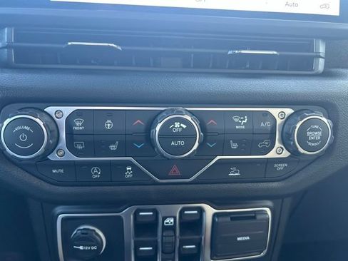 New 2026 Jeep Wrangler Unlimited Sport AWD/4WD image 25