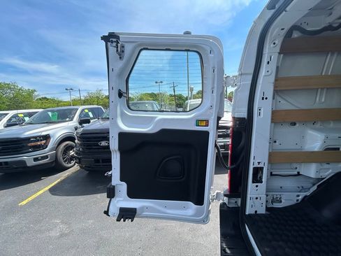 Used 2024 Ford Transit 250 Low Roof w/ Exterior Upgrade Package RWD image 10