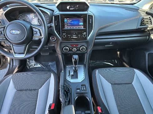 Used 2020 Subaru Crosstrek 2.0i Premium w/ Moonroof Package 2 AWD/4WD image 26