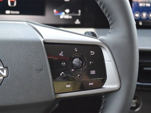 New 2025 Nissan Murano SV image 29