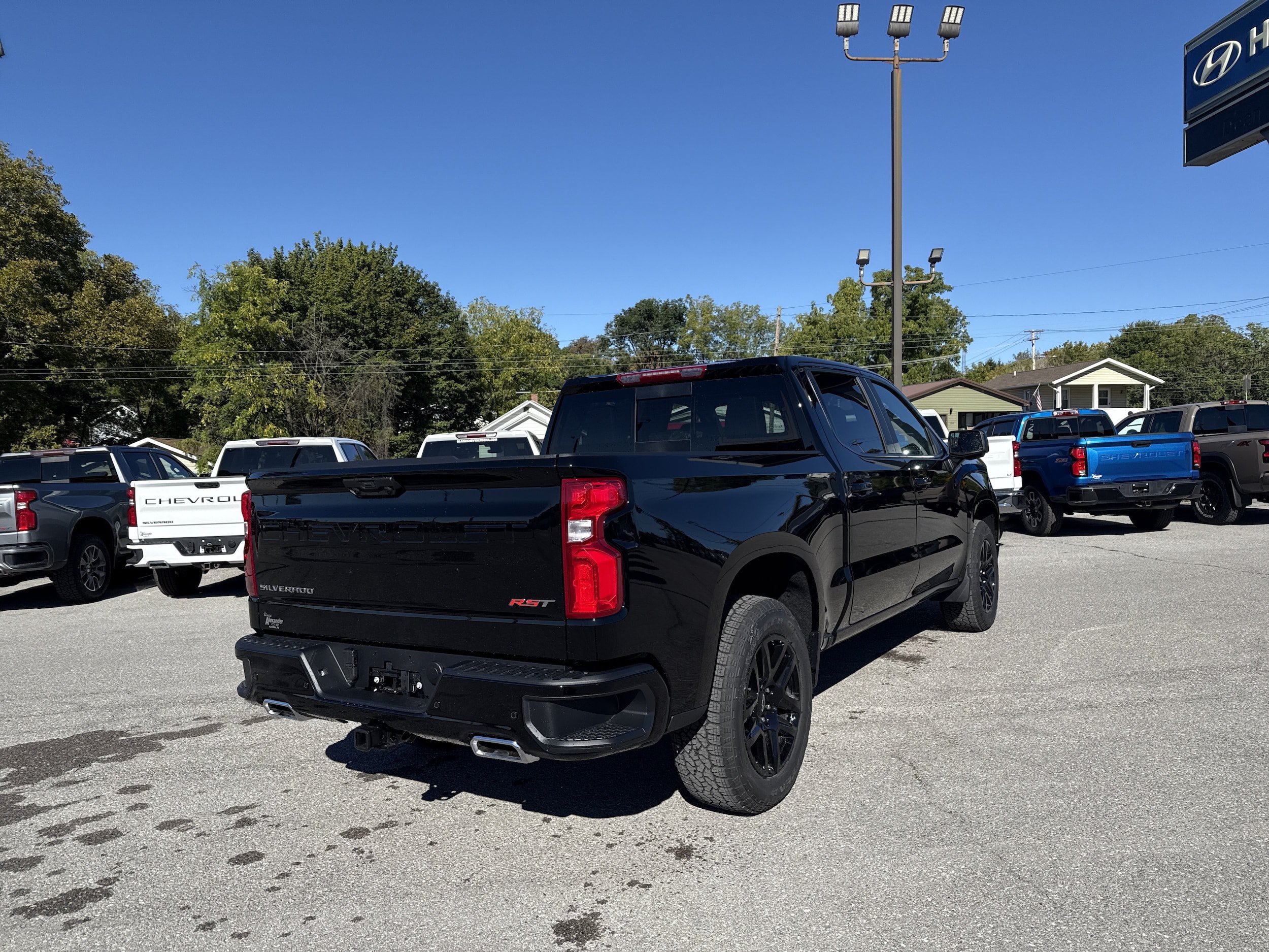 New 2026 Chevrolet Silverado 1500 RST w/ RST All Star Premium Package AWD/4WD image 3