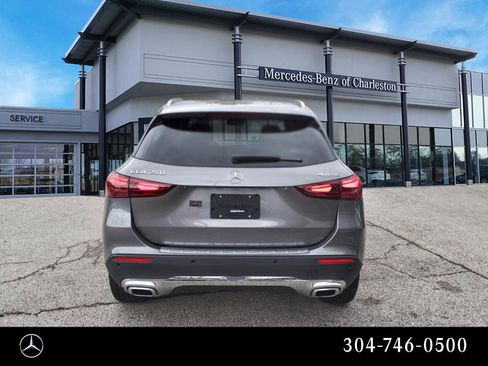 Used 2025 Mercedes-Benz GLA 250 4MATIC image 4