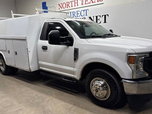 Used 2020 Ford F350 XL w/ XL Value Package image 3