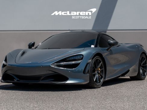 Used 2018 McLaren 720S Performance RWD image 3
