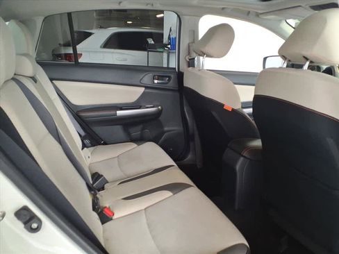 Used 2017 Subaru Crosstrek 2.0i Premium w/ Moonroof Package image 22