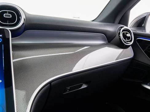 New 2025 Mercedes-Benz GLC 300 4MATIC image 23