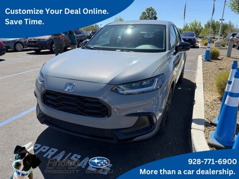 Used 2023 Honda HR-V Sport image 1
