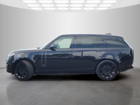 New 2026 Land Rover Range Rover Long Wheelbase Autobiography AWD/4WD image 3