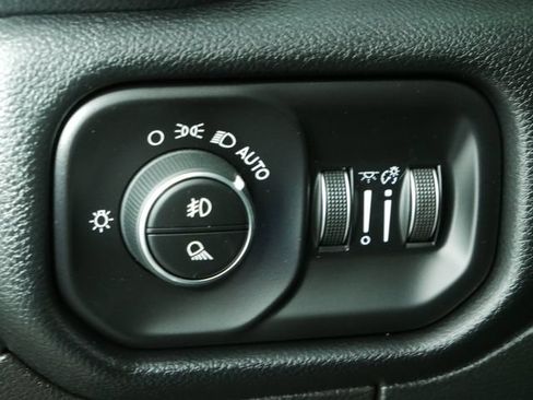 Certified 2022 RAM 1500 Laramie AWD/4WD image 30