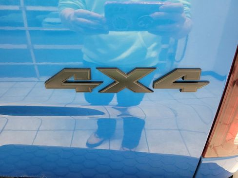 Used 2018 RAM 1500 Sport w/ Hydro Blue Sport Package image 7