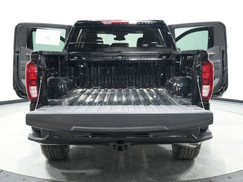 New 2026 GMC Sierra 1500 Elevation image 13