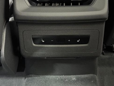 New 2025 Audi A6 e-tron Premium Plus image 11