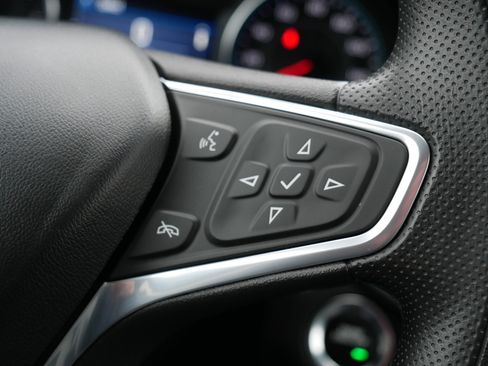 Used 2023 Chevrolet Equinox LS w/ LS Convenience Package image 29