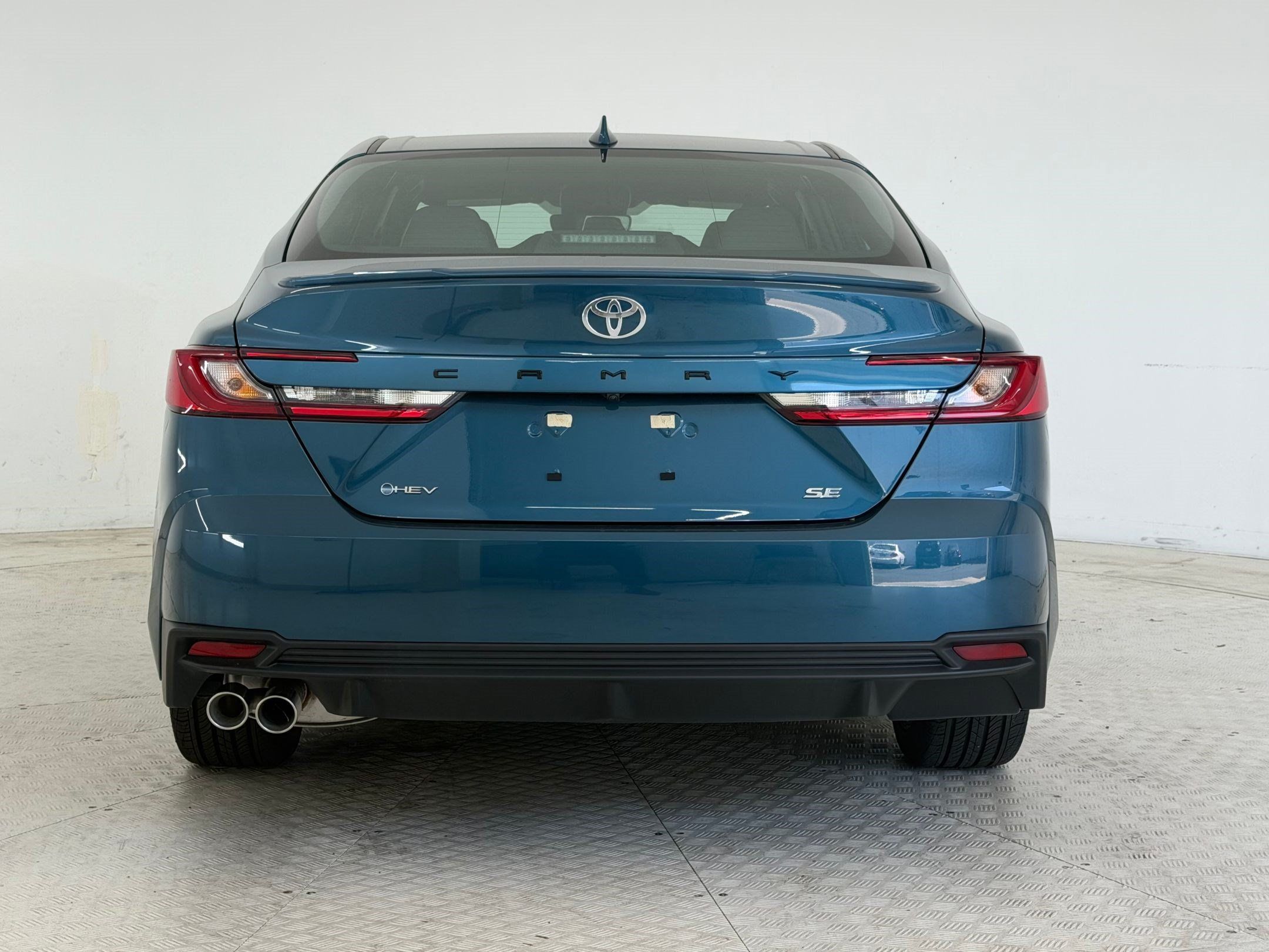 Used 2026 Toyota Camry SE w/ Convenience Package FWD image 10