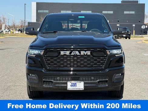 New 2026 RAM 1500 4x4 Crew Cab image 3