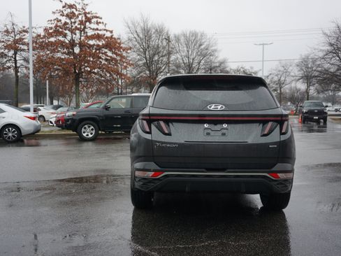 Used 2023 Hyundai Tucson SEL w/ Convenience Package image 5