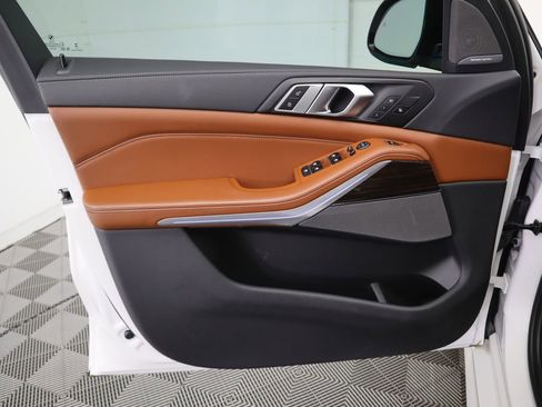 Certified 2023 BMW X5 M50i w/ Executive Package image 25