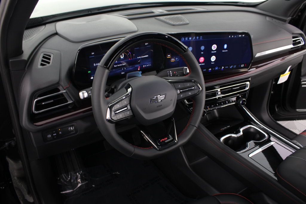 New 2027 Chevrolet Traverse RS FWD image 16