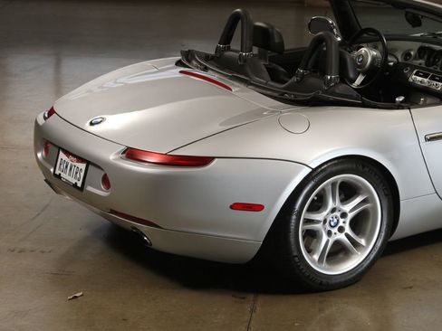 Used 2002 BMW Z8 image 13