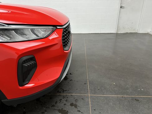 Used 2024 Ford Escape Active image 2